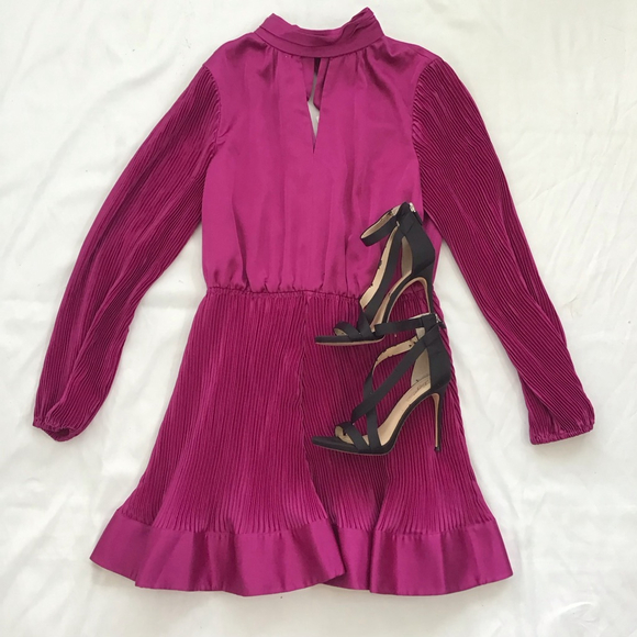 Milly Women Elegant Chic Fuchsia Pleated Long Sleeve Mini Dress Size 10 - Picture 2 of 15